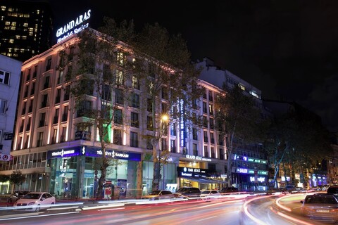 클라리온 호텔 & 스위츠