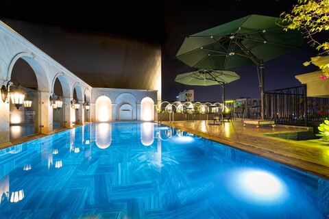 루이스 모 아파트먼트