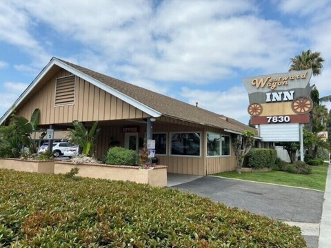 웨스트워드 웨건 인  테마 파크 엔트런스