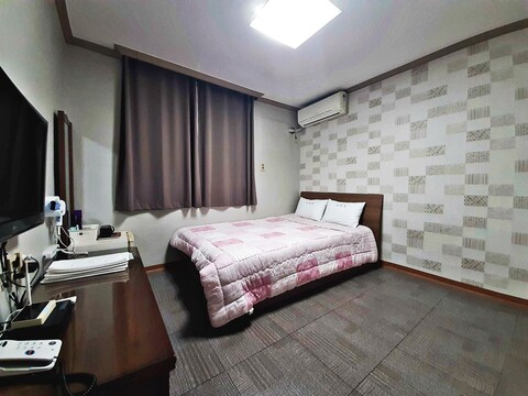 여수 나비잠 모텔(봉산동)