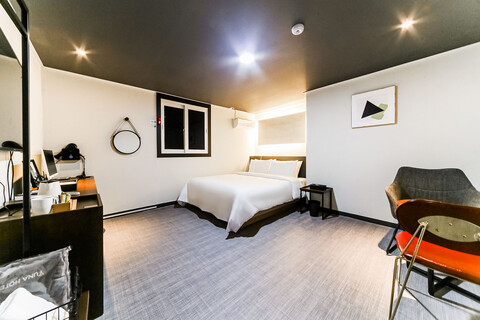 부산 초읍 YUNA(유나) 호텔