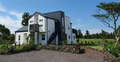 제주 철없는펜션