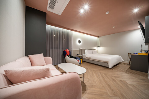 부산 구서동 호텔 버튼