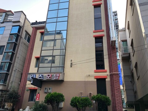 울산 달동 리츠모텔