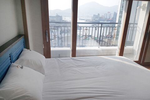 통영 더뷰 호스텔