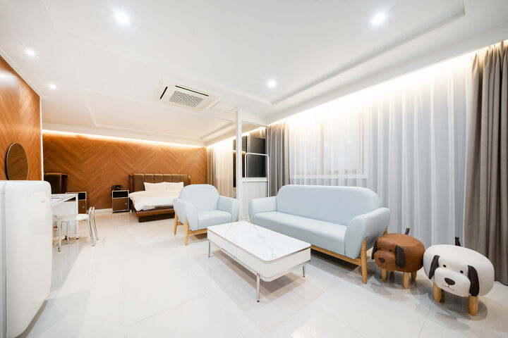 순천 HOTEL We