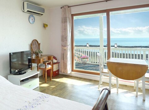 태안(안면도) 곰섬시밀레펜션