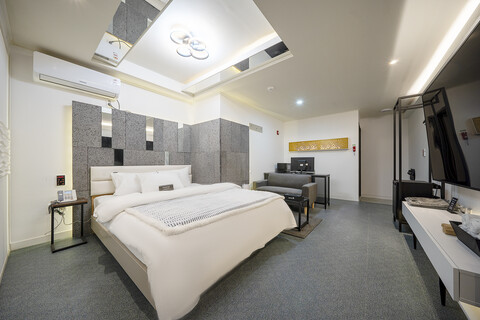 청도 호텔 엑스