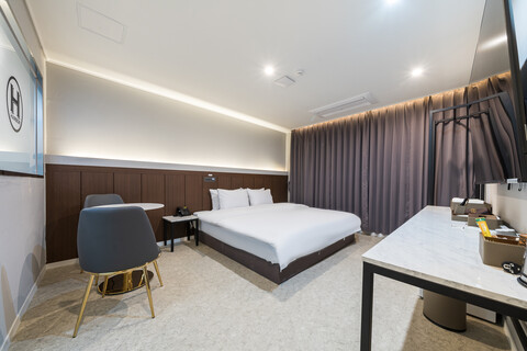 통영 호텔 하버