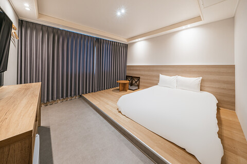 제주 더레드호텔