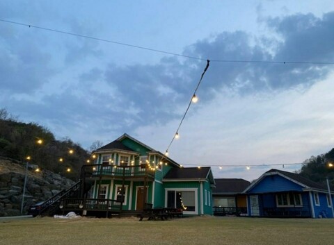 옥천 환타파인펜션