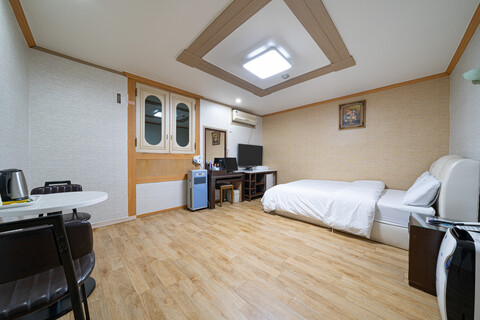 인천(용현동) 크라운