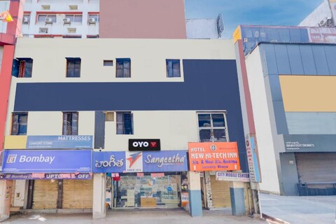 Hotel O New Hitech Inn