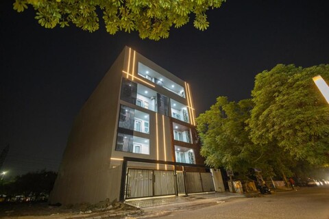 Axon Mayfield Garden Near Artemis Hospital Sector 51