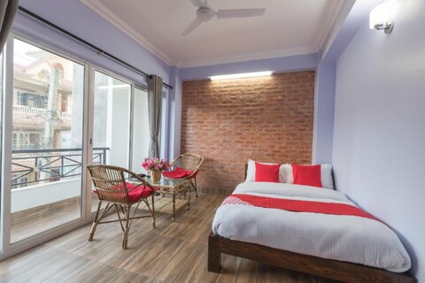 오요 729 호텔 에라