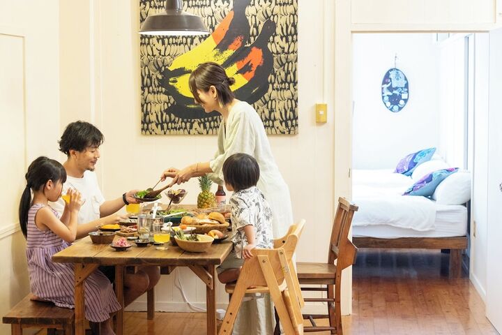 파인애플 호텔-i