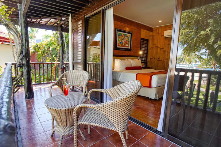 room detail thumbnail 0