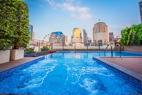 아라와나 리젠시 파크 수쿰윗