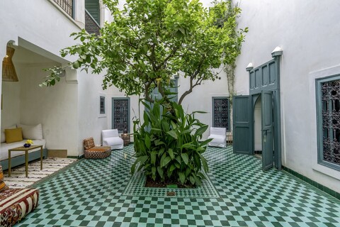 리아드 다르 사라