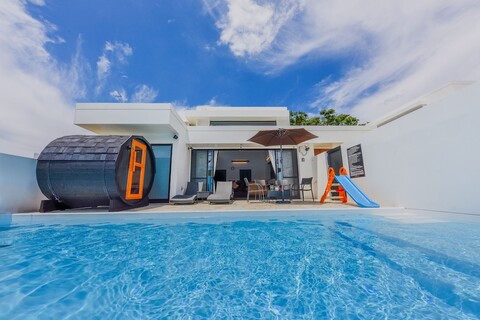 프라이빗 풀 빌라 모토부