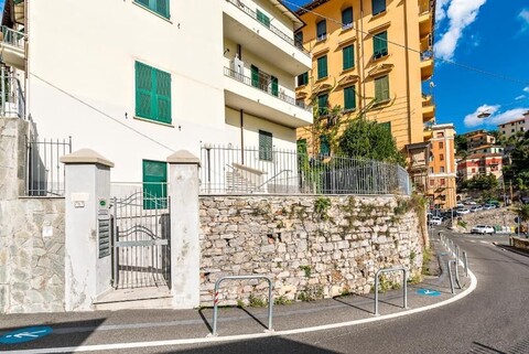 리아 아파트먼트