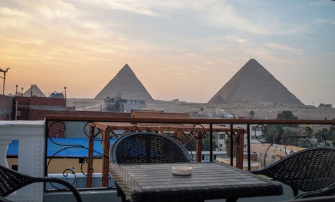 피라미드 게이트 호텔