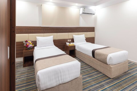 스누드 알 마로와 호텔