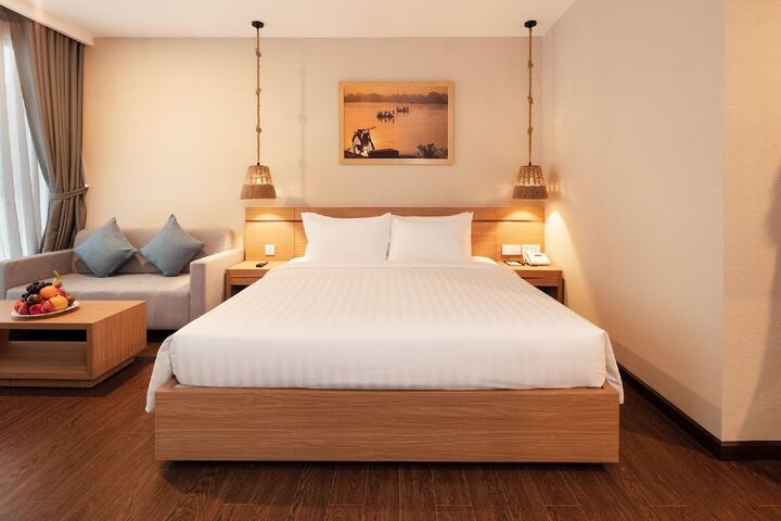 room detail thumbnail 0