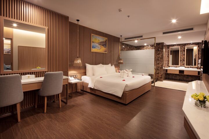 room detail thumbnail 0