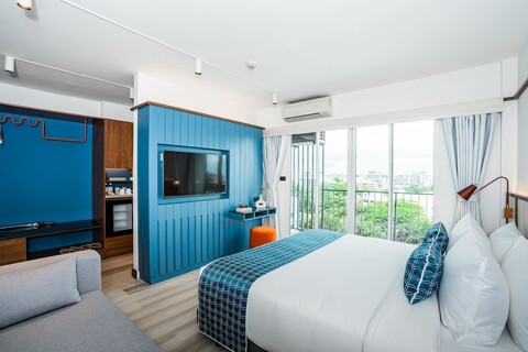 호텔 앰버 수쿰윗 85