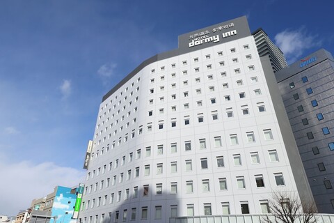 도미 인 기후 에키마에 내추럴 핫 스프링