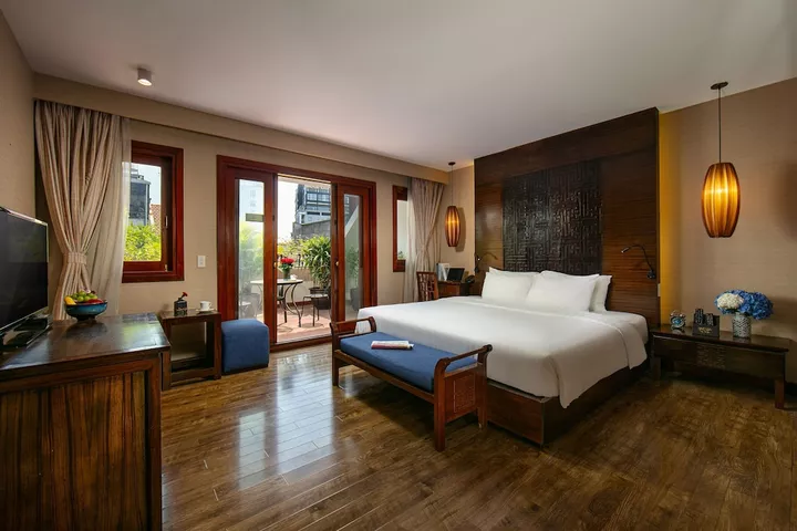 Oriental Suites Hotel & Spa
