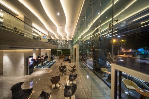 리버티 센트럴 사이공 리버사이드