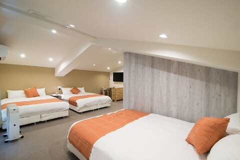 에타비아 유후인 에키아메