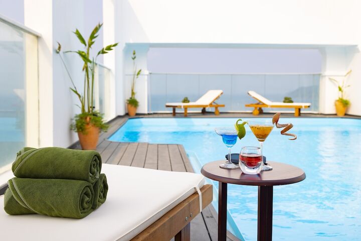 DB HOTEL-i