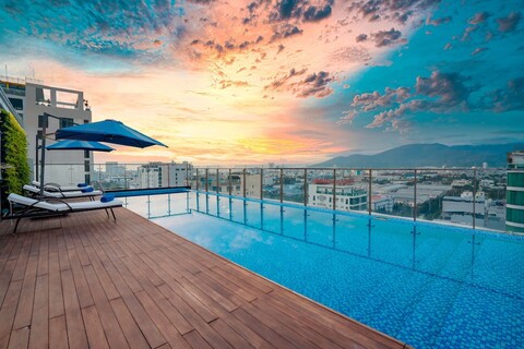 CN 팰리스 부티크 호텔 & 스파