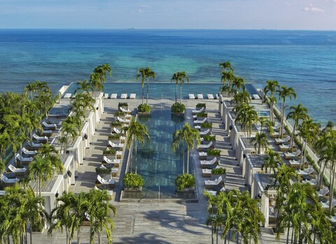 임프레션 목스 바이 시크리 -  어른 전용  -  올 인클루시브