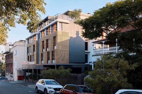 케니고 호텔 브리즈번, 인디펜던트 컬렉션 바이 EVT