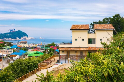 삼척 갈남언덕펜션