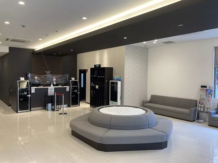 Y's Hotel Shin-Osaka