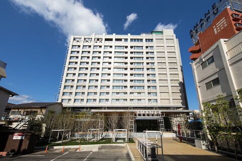 아마넥 벳푸 유라리