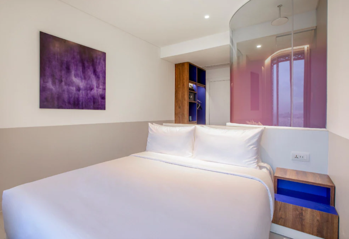 room detail thumbnail 0