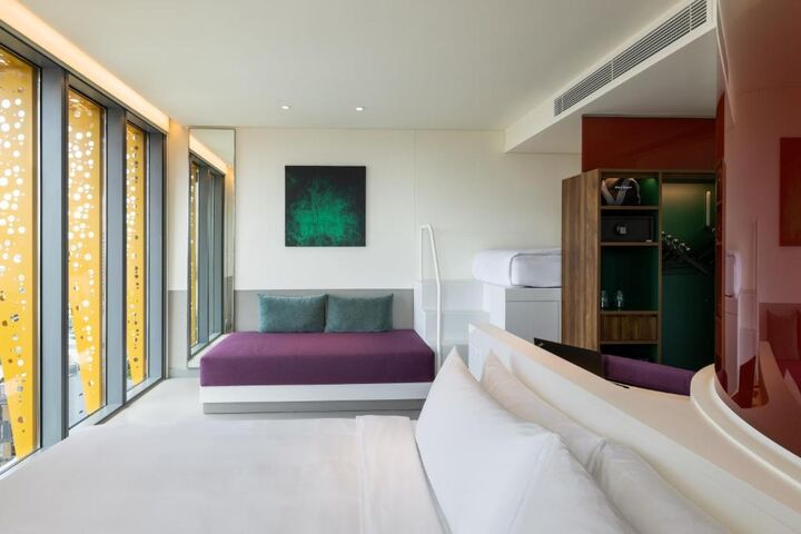 room detail thumbnail 0