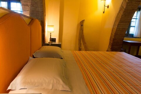 포데레 스페달로네