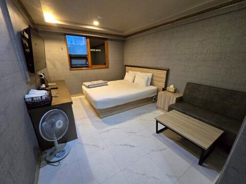 김해 외동 뮤즈모텔