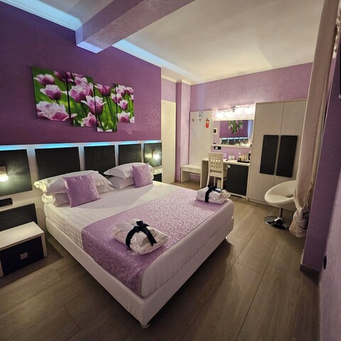 알비스 룸스 게스트 하우스