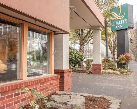 퀄리티 인 다운타운 컨벤션 센터