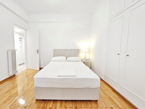 아테네 디바스 원 파라다이스