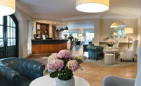 호텔 파인제나우 암 슐로스파크