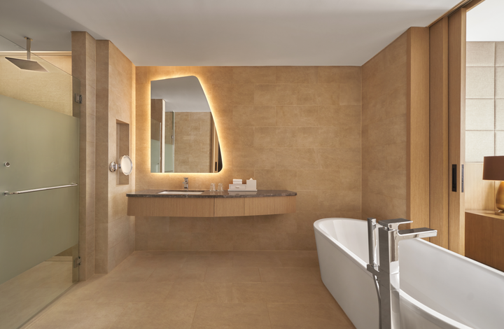 room detail thumbnail 2